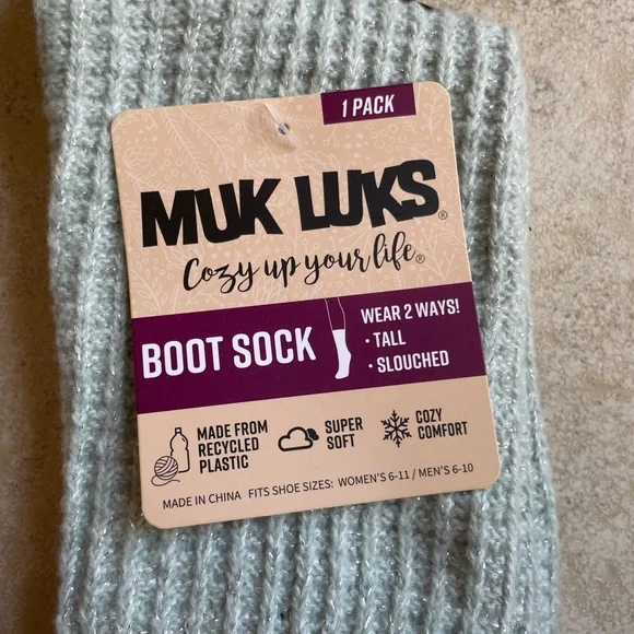 Muk Luks Green and White Cozy Boot Socks - Picture 3 of 4